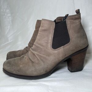 Paul Green Jane Ankle Bootie